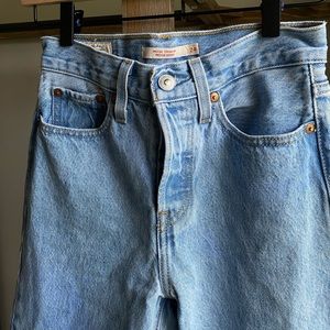 Levi’s Wedgie Straight Jeans